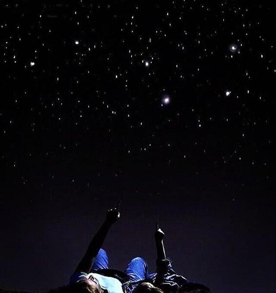 عکس دونفره در شب