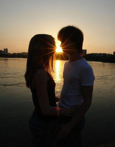 عکس عاشقانه دونفره بغل هم