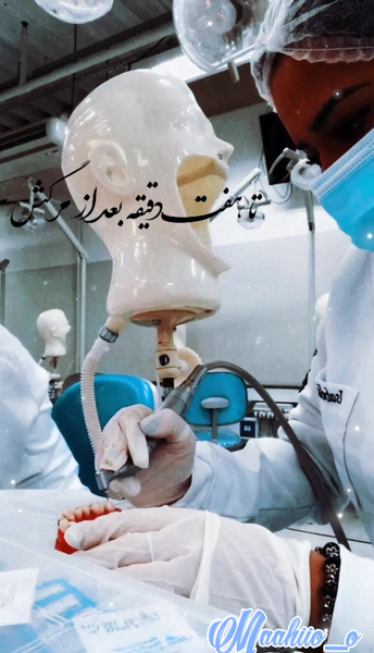 ویسگون عکس لباس پزشکی دخترونه برای پروفایل