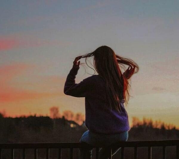 عکس دخترونه سنگین برای پروفایل