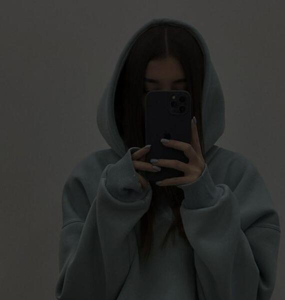 عکس پروفایل دخترونه با گوشی a13
