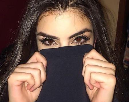 چشم عکس نیم رخ دختر زیبا برای پروفایل