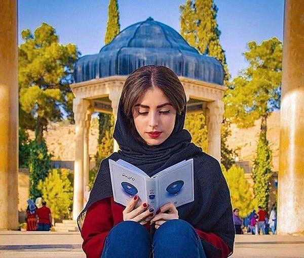 عکس چهارراه حافظیه شیراز