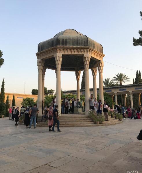 عکس چهارراه حافظیه شیراز