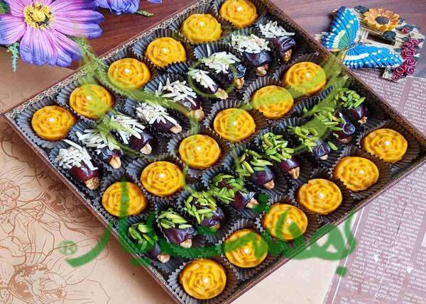 عکس خرما و حلوای مجلسی