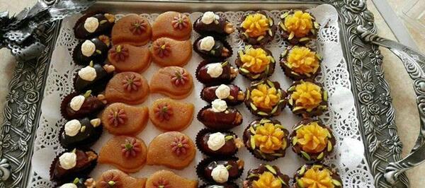 عکس خرما و حلوای مجلسی