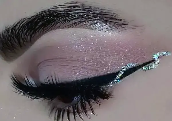 عکس چشم طراحی ساده