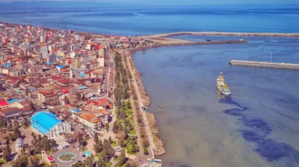 عکس دریا بندر انزلی