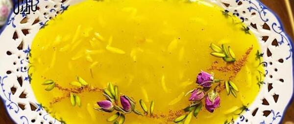 عکس تزیین حلوای آرد برنج