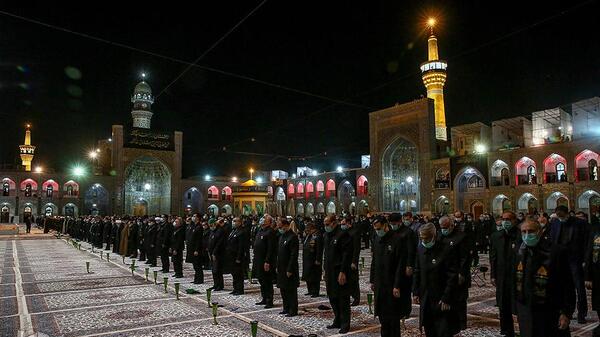 عکس حرم امام رضا در شب شهادتش
