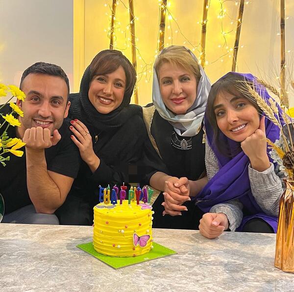 عکس کیک تولد اسم آوا