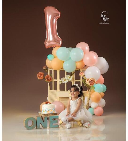 عکس اتلیه تولد دوسالگی دختر