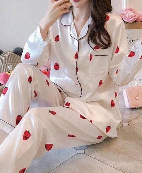 عکس لباس خواب خنده دار
