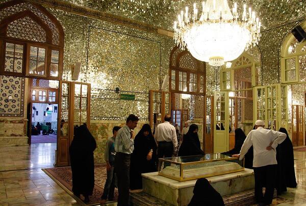 عکس قبر در حرم امام رضا