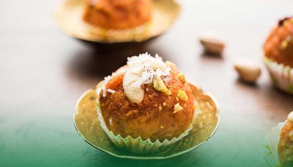 طرز تهیه حلوا شیر با عکس