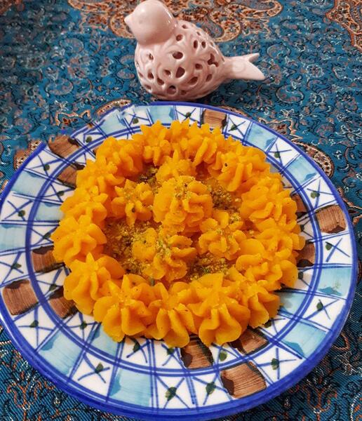 طرز تهیه حلوا شیر با عکس
