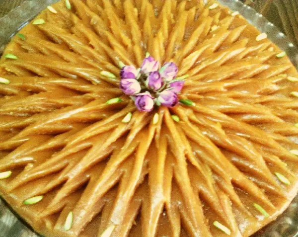 عکس حلوای شیر
