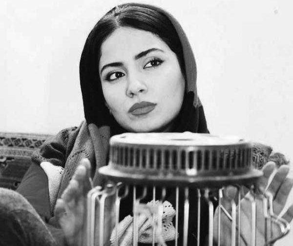 عکس و بیوگرافی بهارک صالح نیا