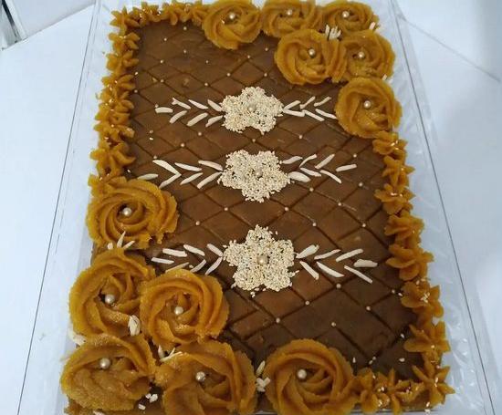 عکس از حلوای تزیین شده