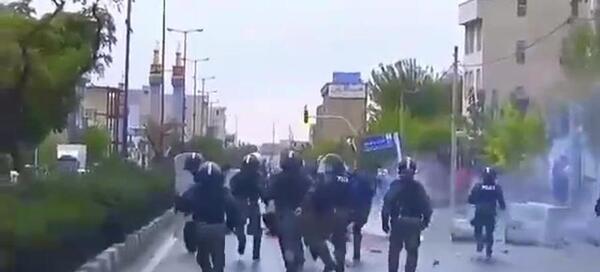 عکس پلیس ضد شورش ایرانی