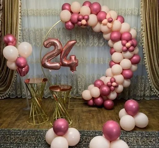 عکس تولد با بادکنک عددی