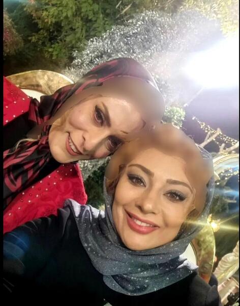 عکس بهناز جعفری در نیسان آبی