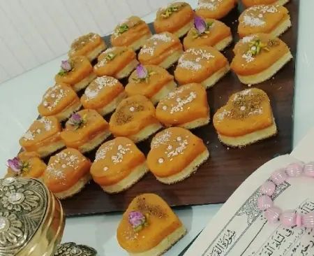 عکس از کیک حلوا