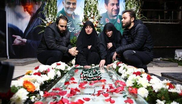 عکس جنازه حاج قاسم سلیمانی در تابوت