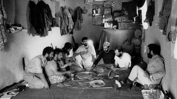 عکس جنازه شهدای جنگ