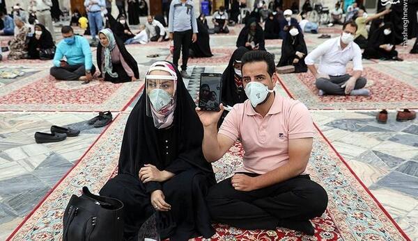 عکس عاشقانه با حرم امام رضا