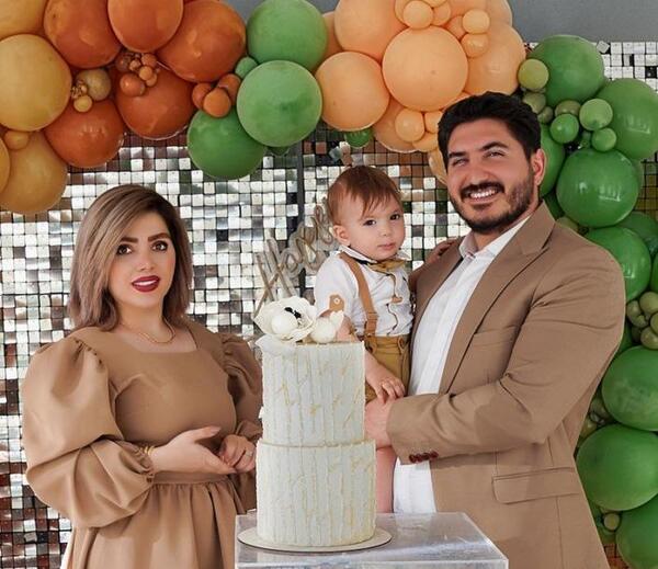 عکس تولد یک سالگی در فضای باز