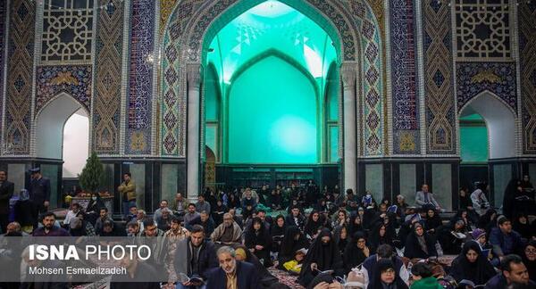 عکس حرم امام رضا در شب قدر