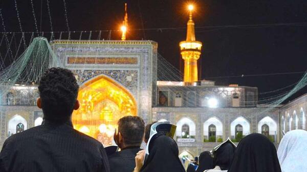 عکس حرم امام رضا در شب قدر
