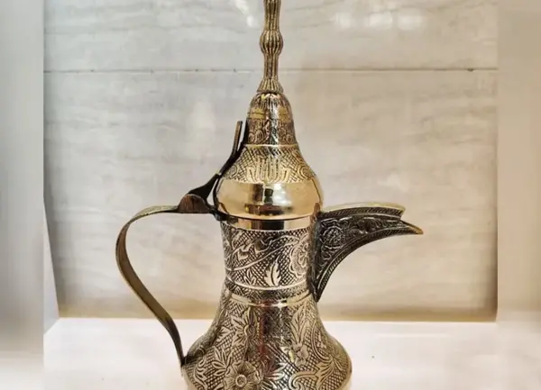 عکس دله قهوه و قوری چای
