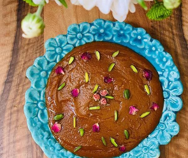 عکس حلوای آرد نخودچی