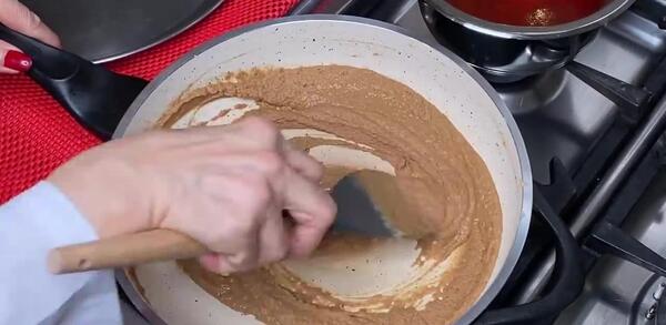 عکس طرز تهیه حلوا ساده