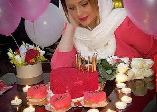 مدل عکس تولد تو کافه