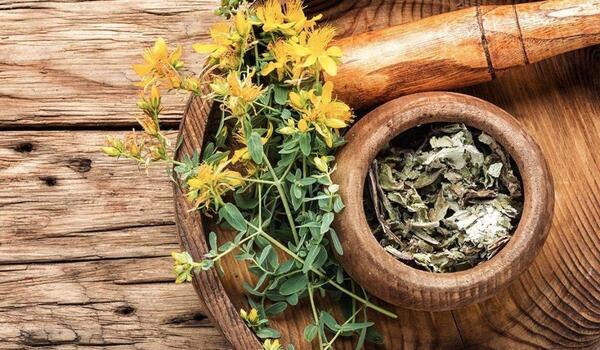 عکس گل علف چای