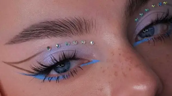 عکس خط چشم دخترانه رنگی
