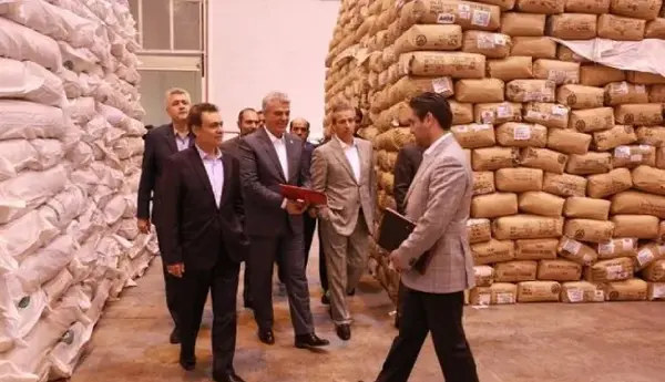عکس رئیس چای دبش