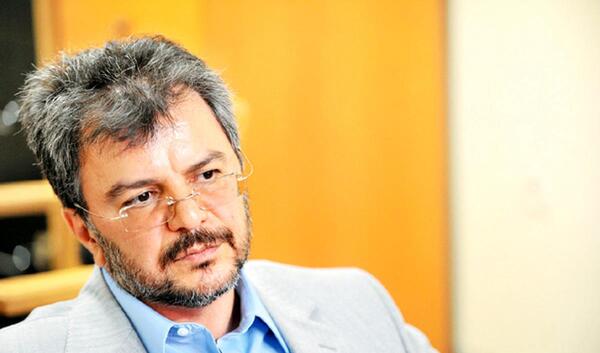 عکس رئیس چای دبش