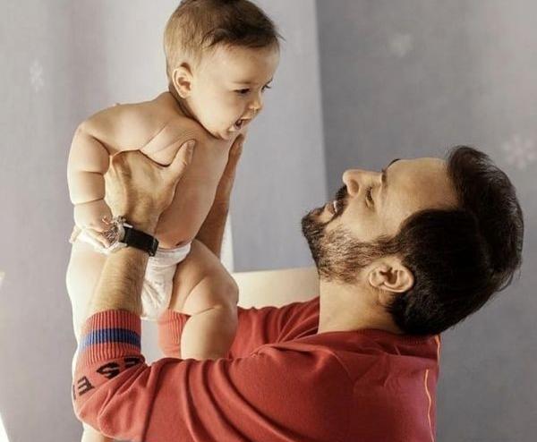 عکس بچه های احمد مهرانفر