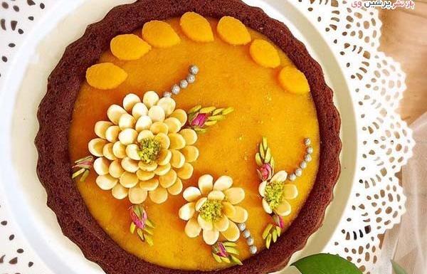عکس تزیین حلوا با خلال پسته و بادام