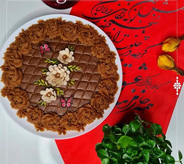 تزیین حلوا با قاشق و چنگال عکس