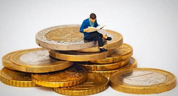 عکس با کیفیت از ثروت