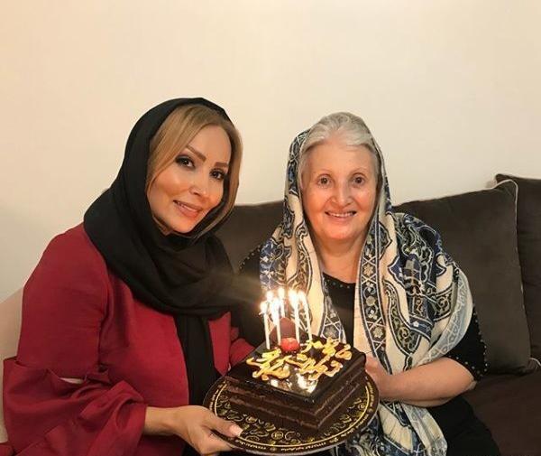عکس تولد مادر پرستو صالحی