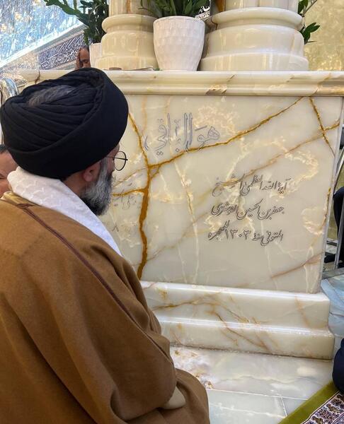 عکس قبر علامه جعفری
