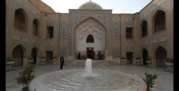 عکس قبر علامه جعفری
