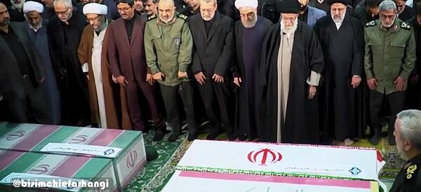 عکس های تشییع جنازه قاسم سلیمانی