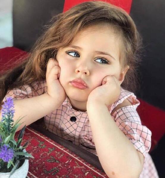 چشم عکس دختر بچه خوشگل برای پروفایل